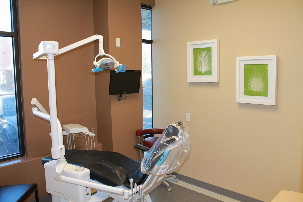 Absolute Dental Office in Sparks, NV 89431