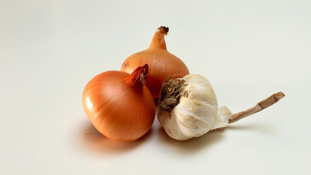 Onions for wisdom tooth pain